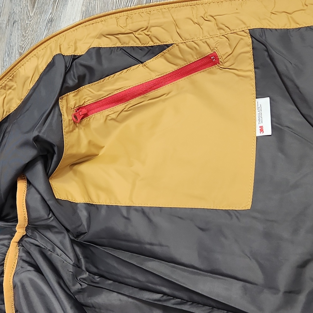 Eddie Bauer Thinsulate Vest - Picture 10 of 13